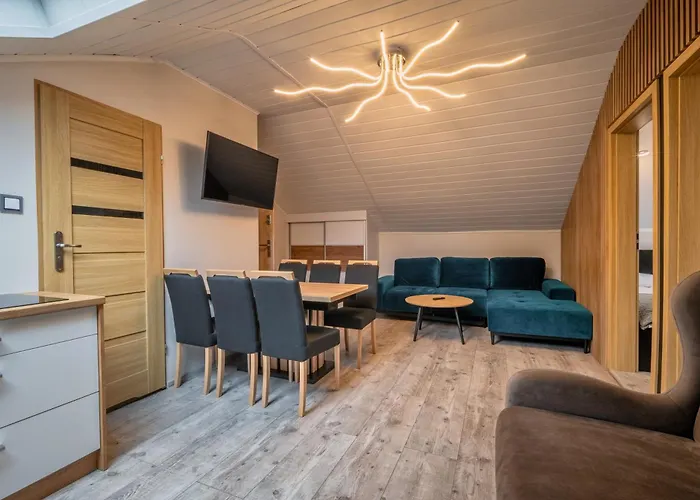 Zakatek * كارباش