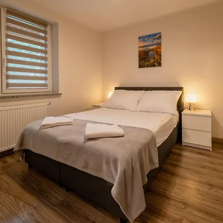 Zakatek * كارباش