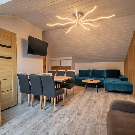 Zakatek * كارباش